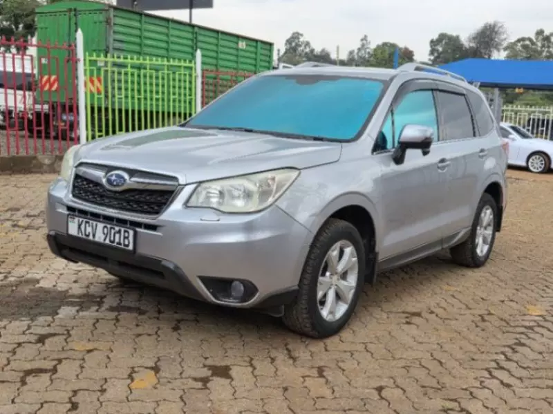 Subaru Forester   - 2013