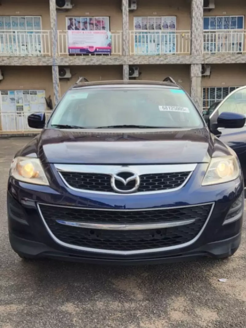 Mazda CX-9   - 2012