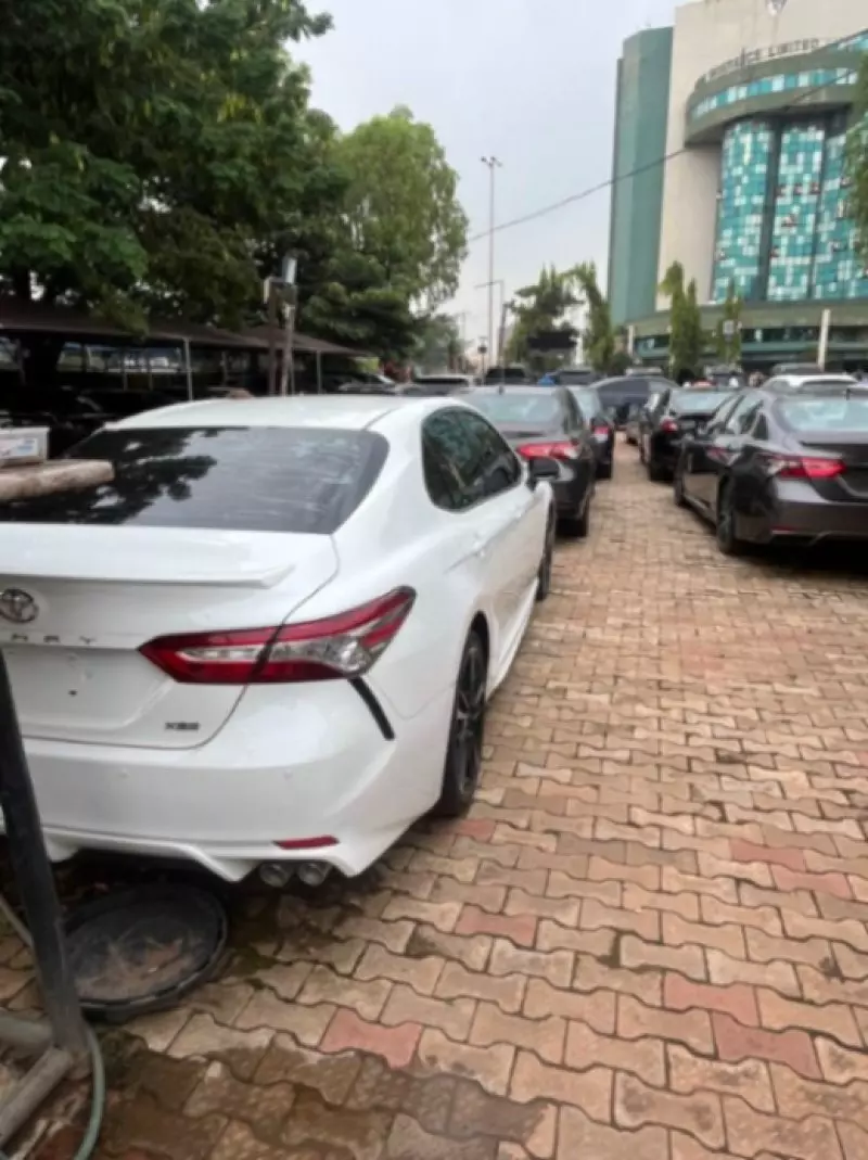 TOYOTA Camry   - 2018
