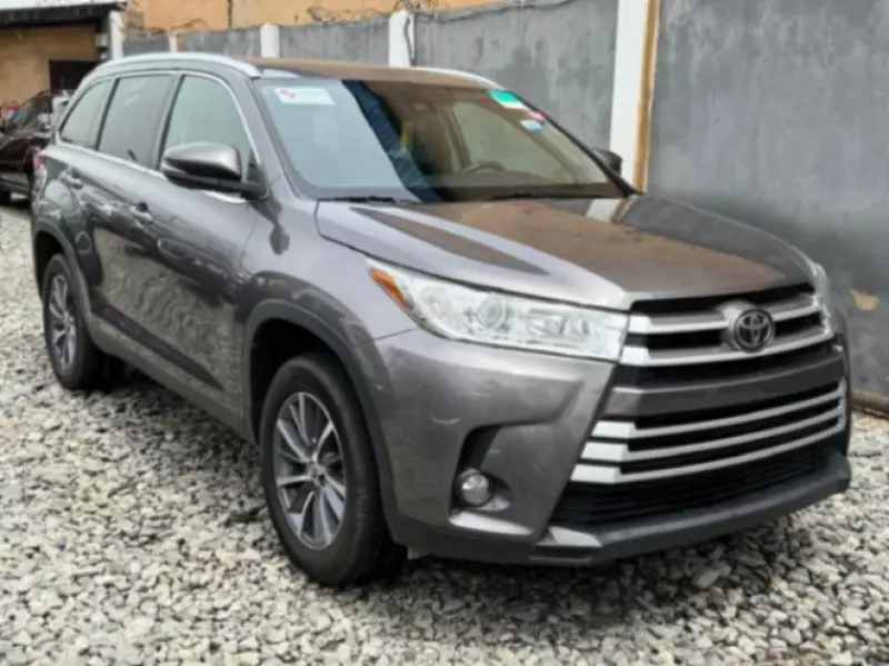Toyota Highlander - 2019