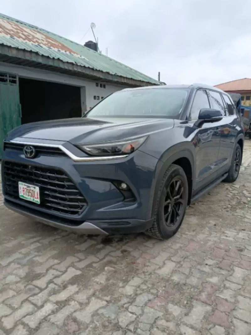 TOYOTA Grand Highlander   - 2024