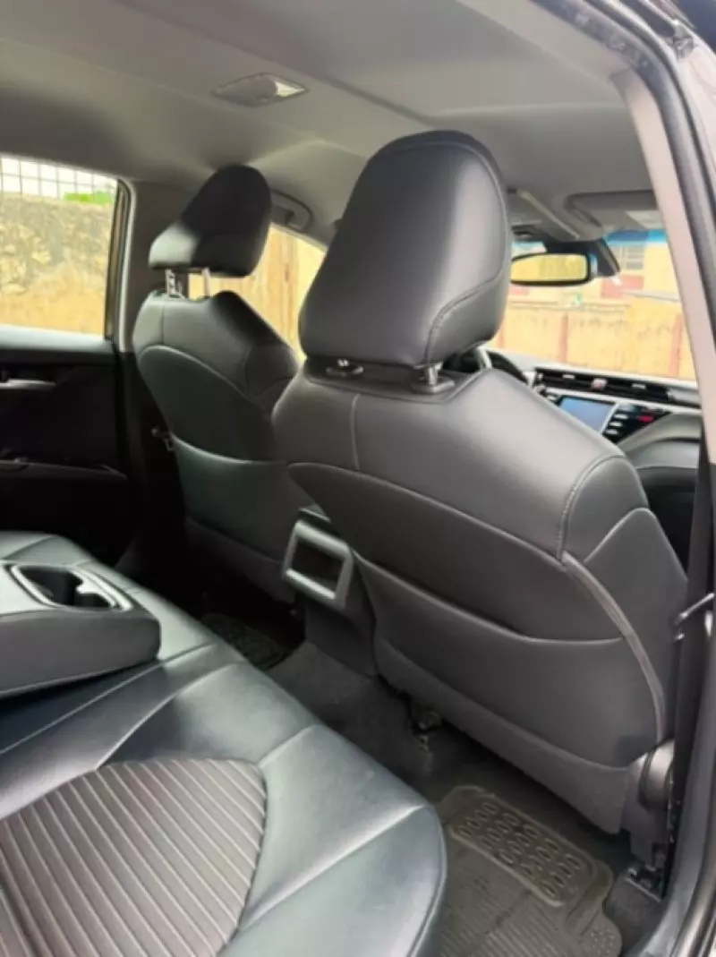 TOYOTA Camry   - 2019