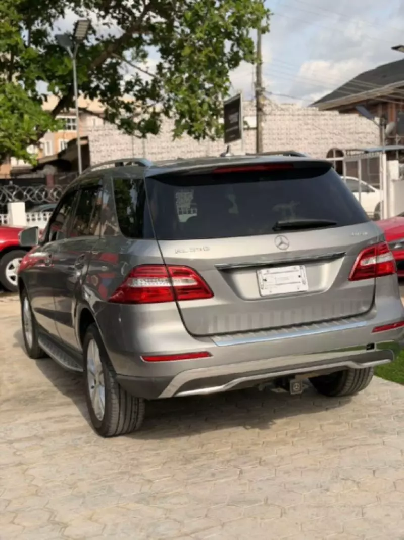 Mercedes-Benz ML-Class   - 2015