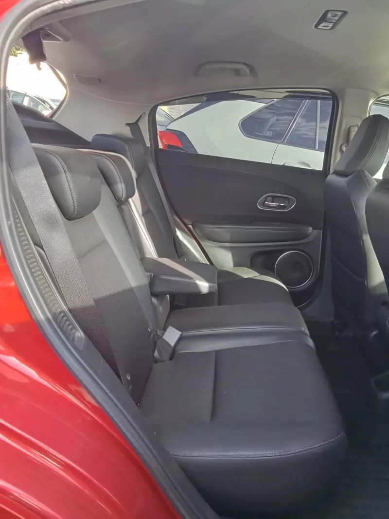 Honda Vezel    - 2018