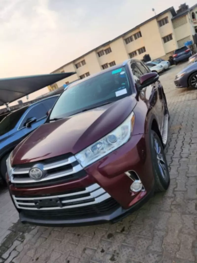 TOYOTA Highlander - 2018