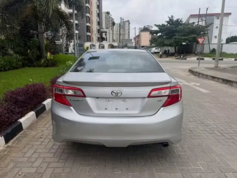 TOYOTA Camry   - 2014