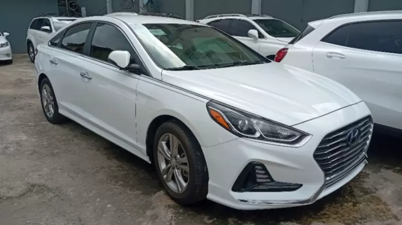 Hyundai Sonata   - 2018