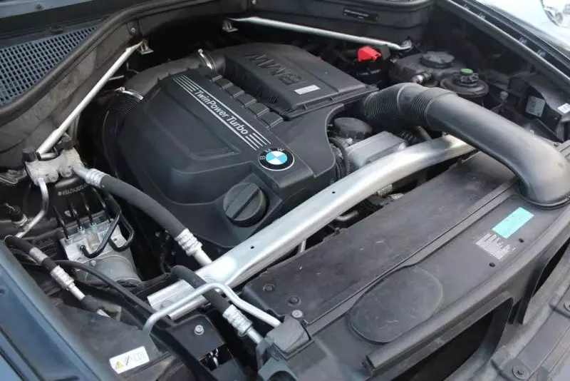 BMW X5   - 2013