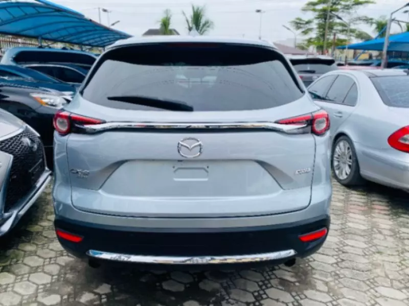 Mazda CX-9   - 2017
