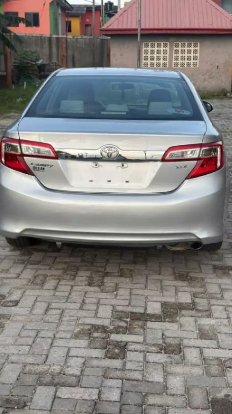 TOYOTA Camry   - 2014