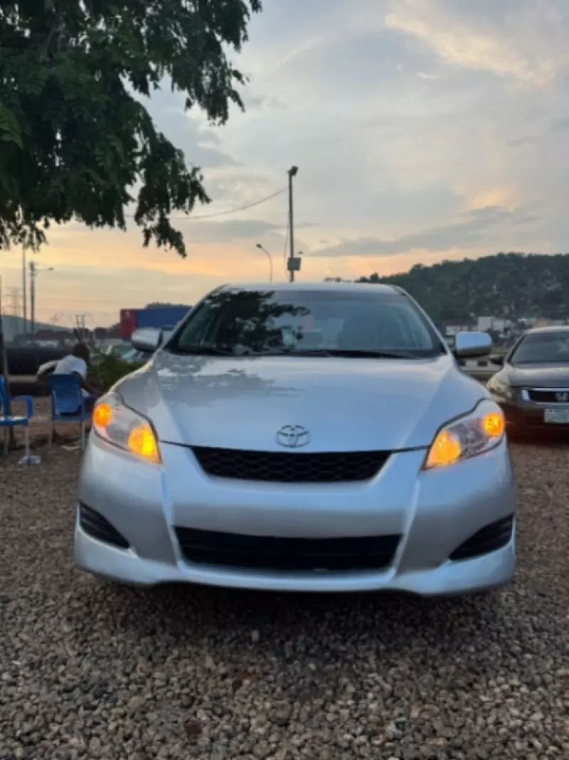 TOYOTA Corolla Matrix - 2009