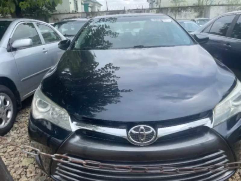 TOYOTA Camry   - 2015