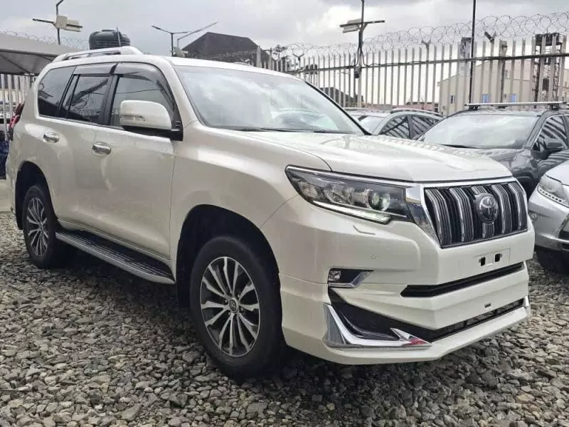 Toyota Landcruiser Prado - 2021