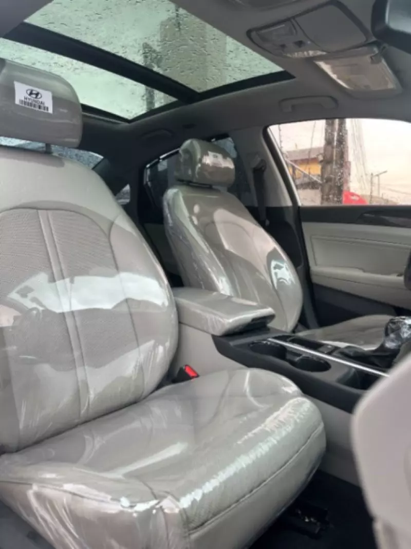 Hyundai Sonata   - 2015