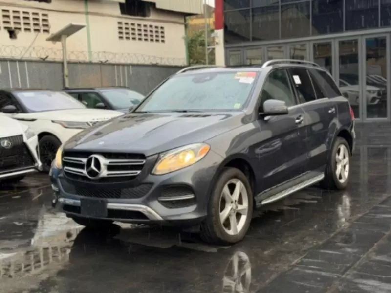 Mercedes-Benz GLE 350   - 2016