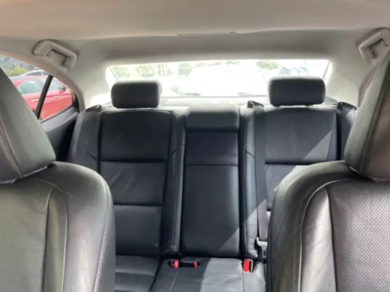 Lexus ES   - 2013