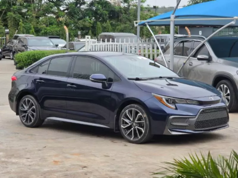 Toyota Corolla   - 2020