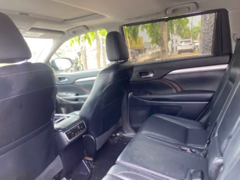 TOYOTA Highlander   - 2017