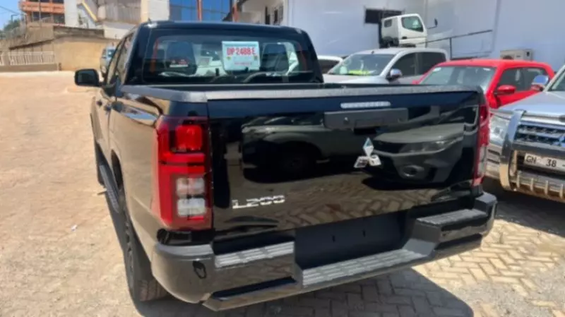 Mitsubishi L200 D/C Sportero A/T   - 2026