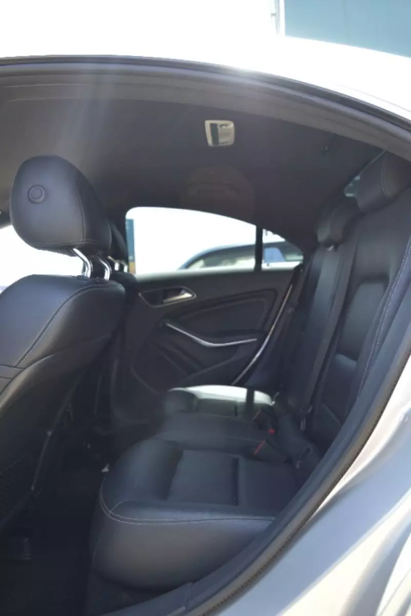 Mercedes-Benz CLA 180   - 2017