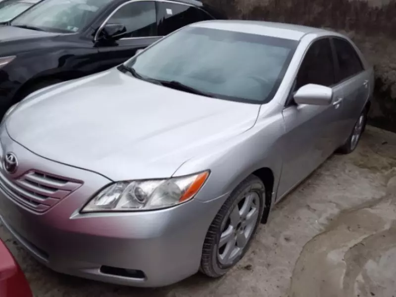 TOYOTA Camry   - 2009