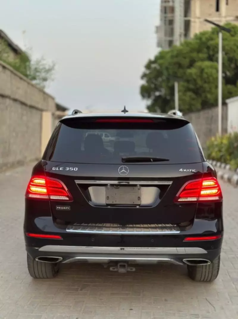 Mercedes-Benz GLE 350   - 2016