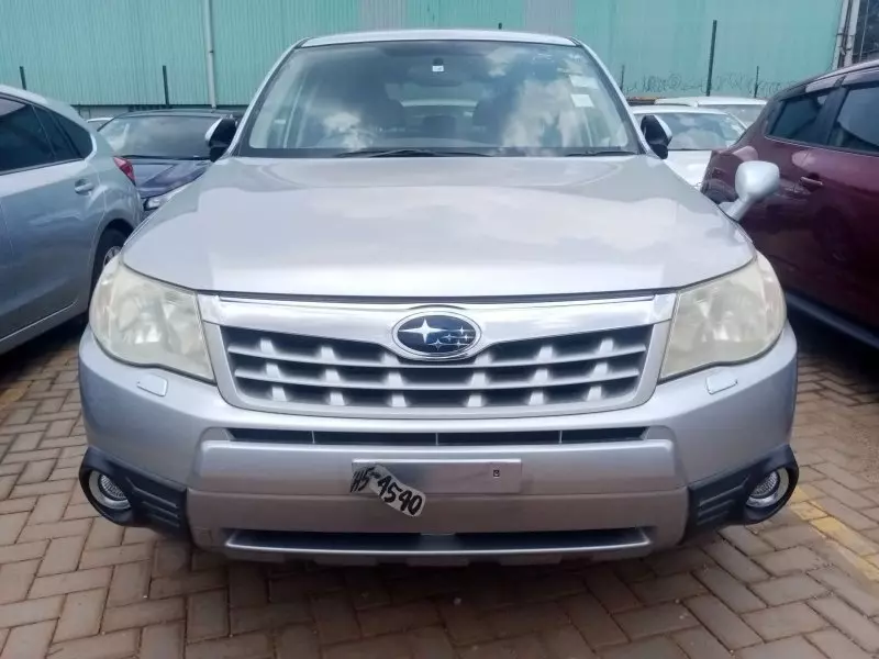 Subaru Forester   - 2012