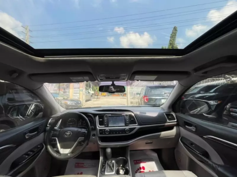 Toyota Highlander - 2014