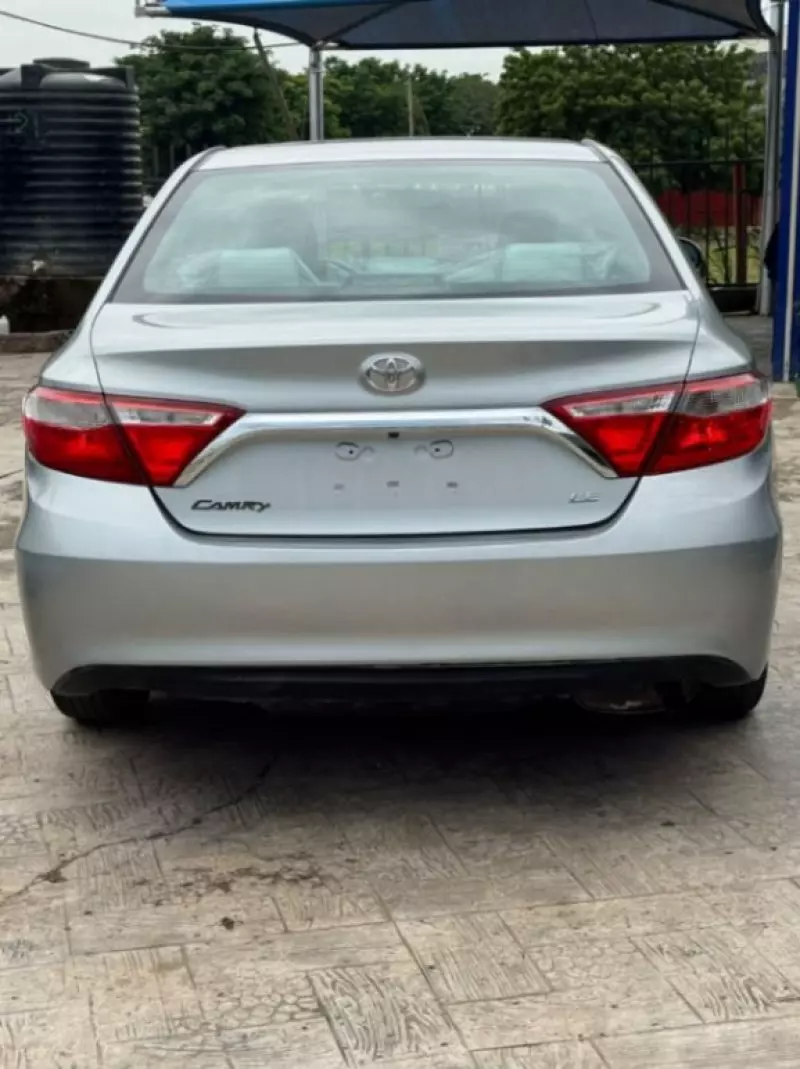 TOYOTA Camry   - 2015