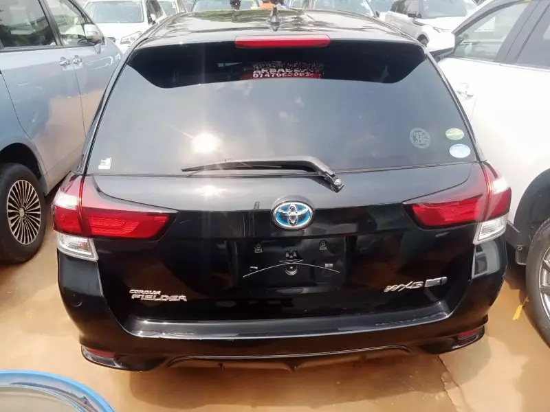 Toyota Fielder hybrid    - 2016