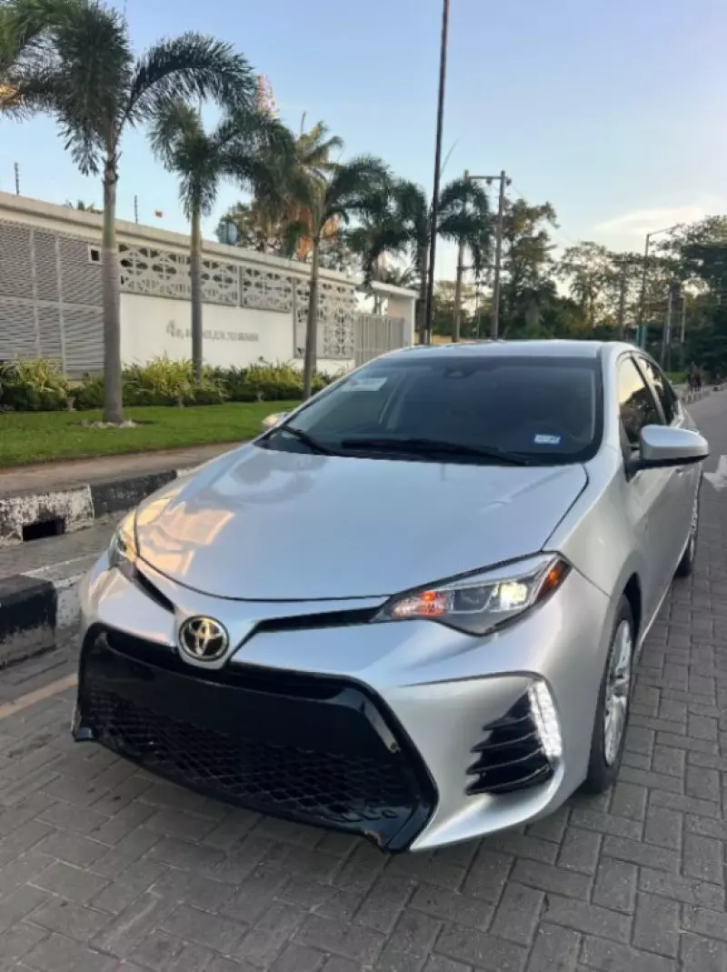 Toyota Corolla   - 2018