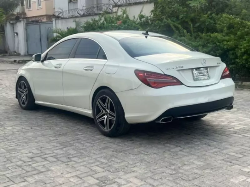 Mercedes-Benz CLA-Class   - 2015