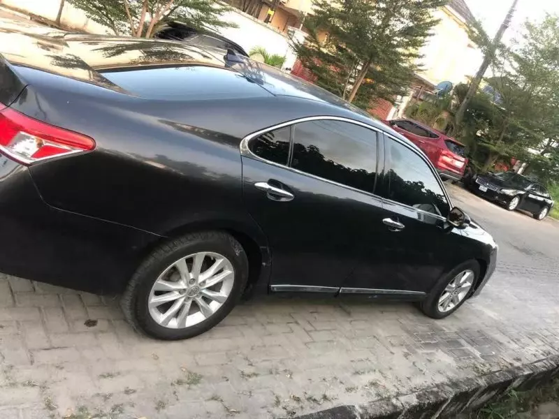 Lexus ES 350 - 2010