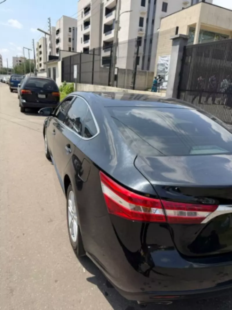 TOYOTA Avalon   - 2013