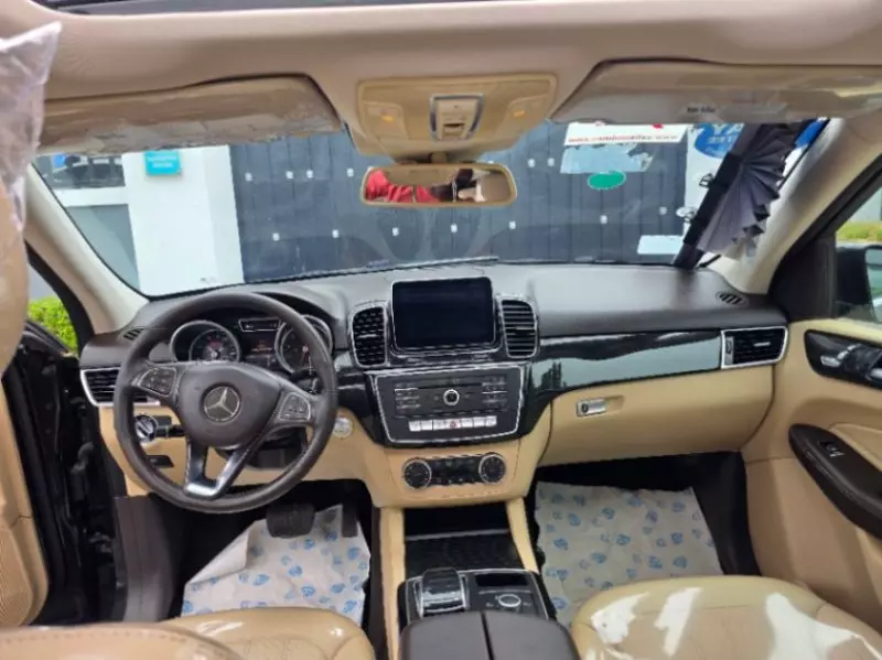 Mercedes-Benz GLE 350   - 2016