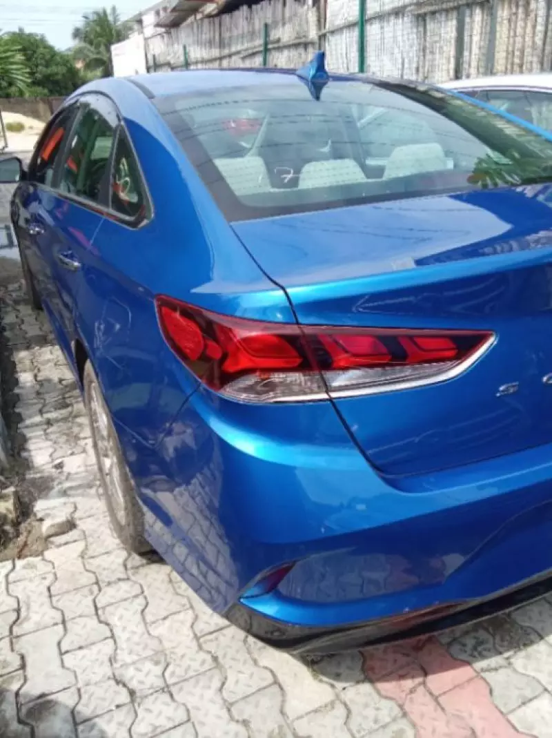 Hyundai Sonata   - 2017