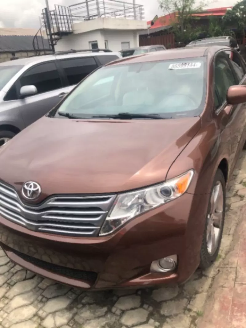 Toyota Venza   - 2013