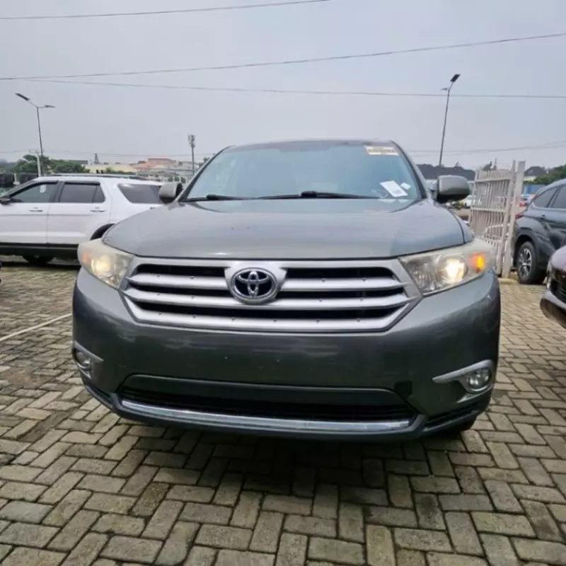Toyota Highlander - 2013