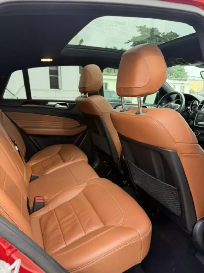 Mercedes-Benz GLE-Class   - 2017