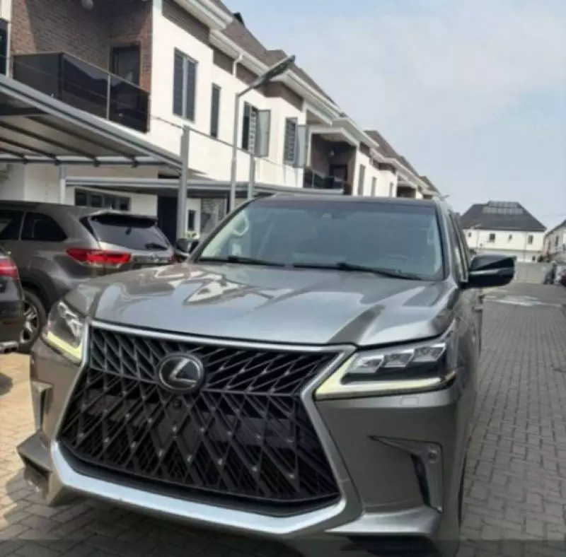 Lexus LX 570   - 2020