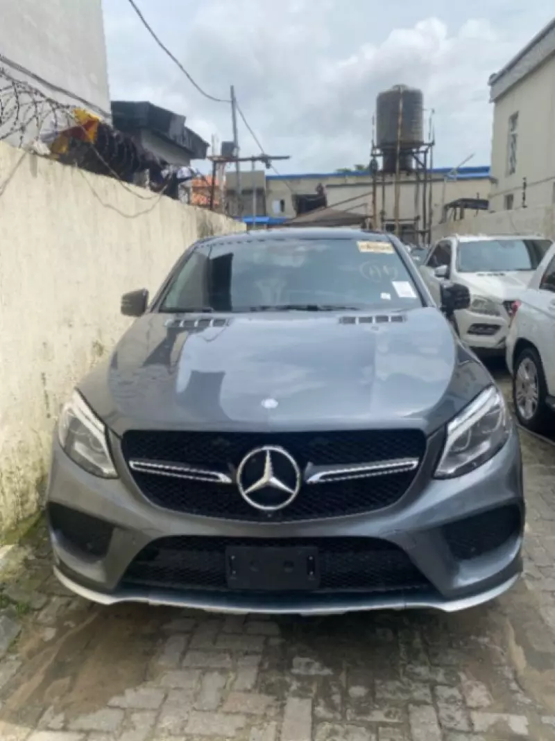 Mercedes-Benz GLE 43 AMG   - 2017