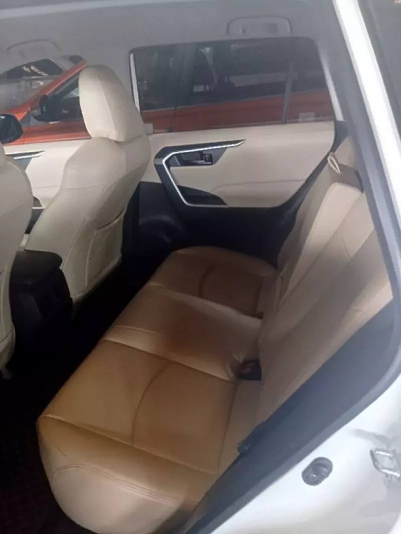 Toyota RAV 4   - 2020