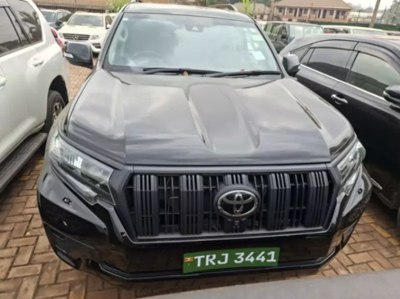 TOYOTA Landcruiser prado TX   - 2023