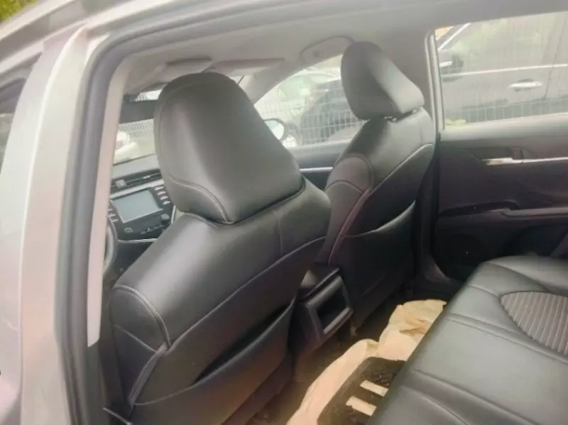 Toyota Camry   - 2019