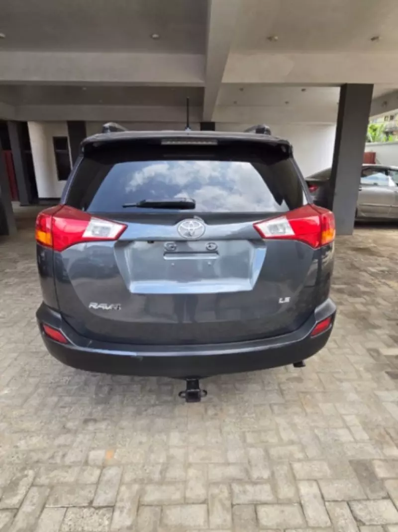 TOYOTA RAV4   - 2015