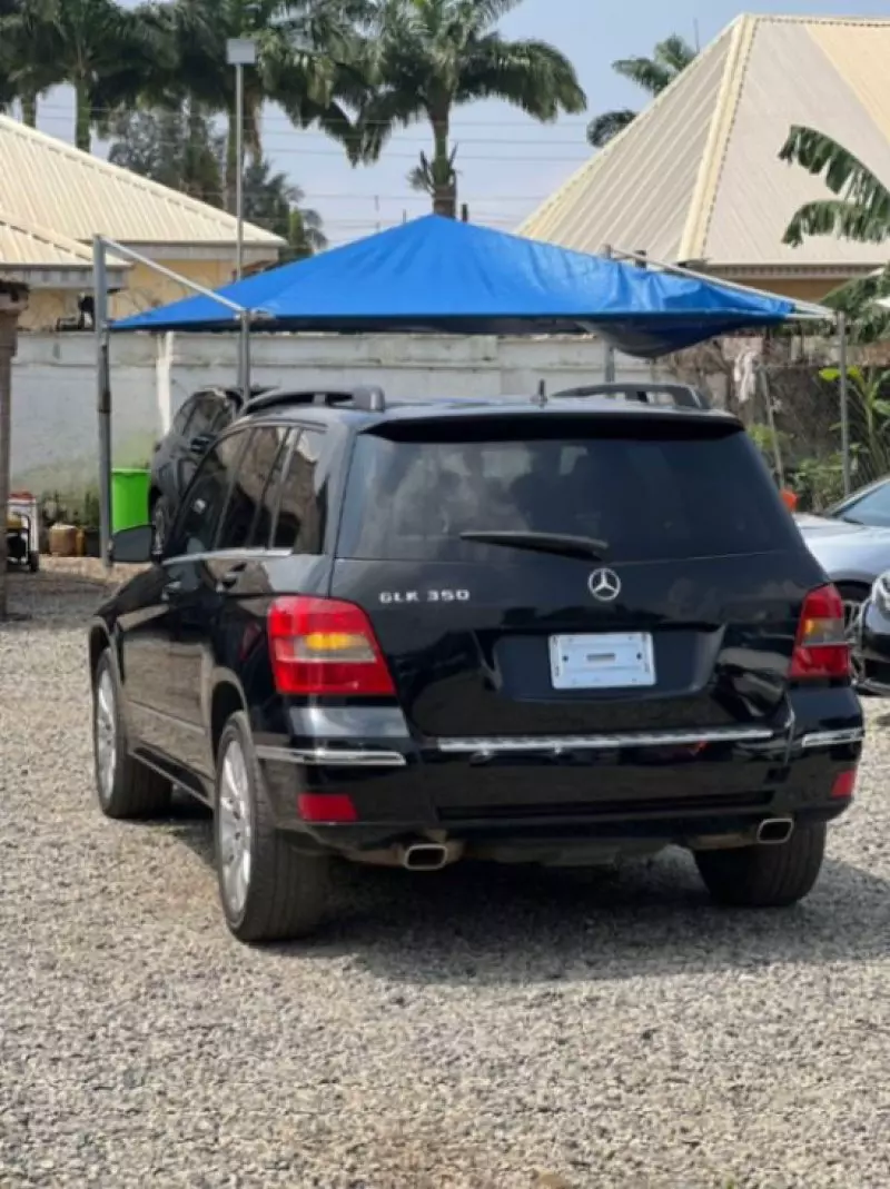 Mercedes-Benz GLK 350   - 2011