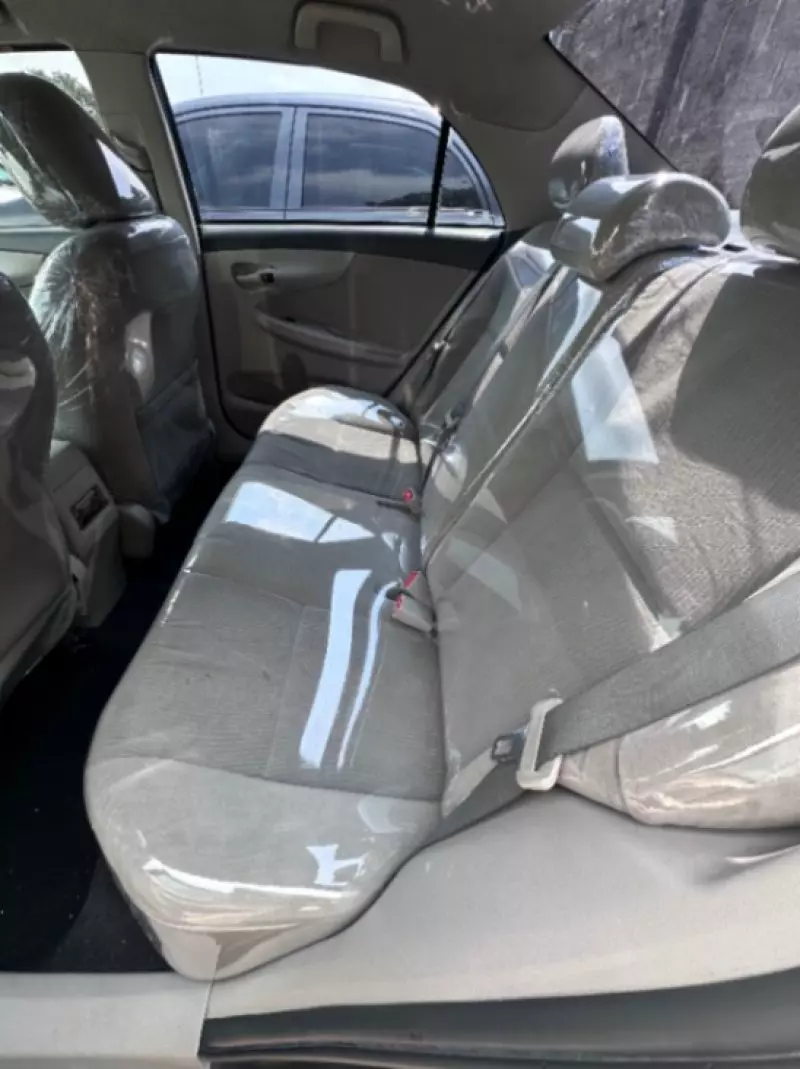 Toyota Corolla   - 2012