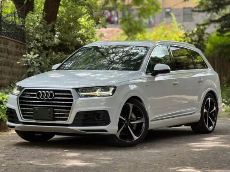 Audi Q7   - 2018