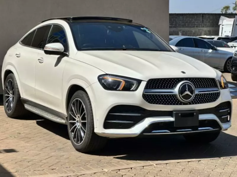 Mercedes-Benz GLE 400   - 2021