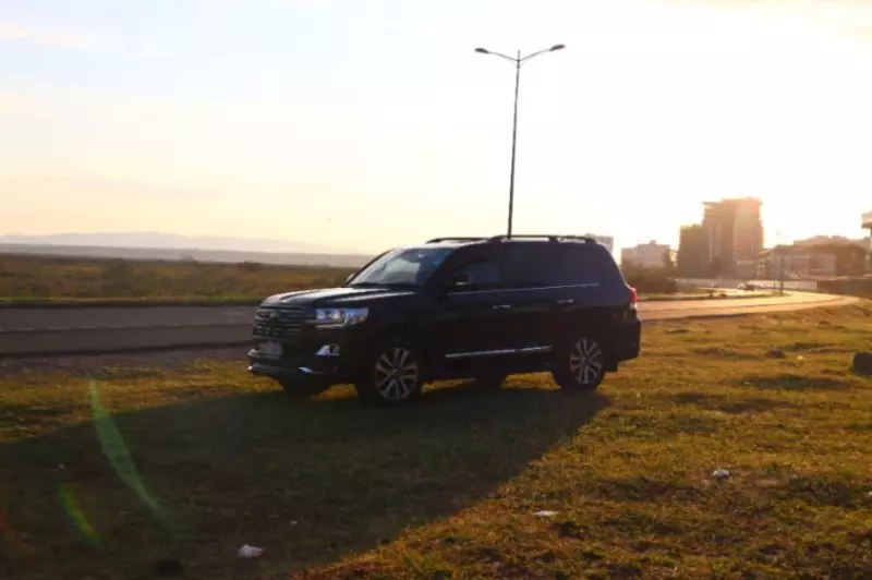 Toyota Landcruiser   - 2020